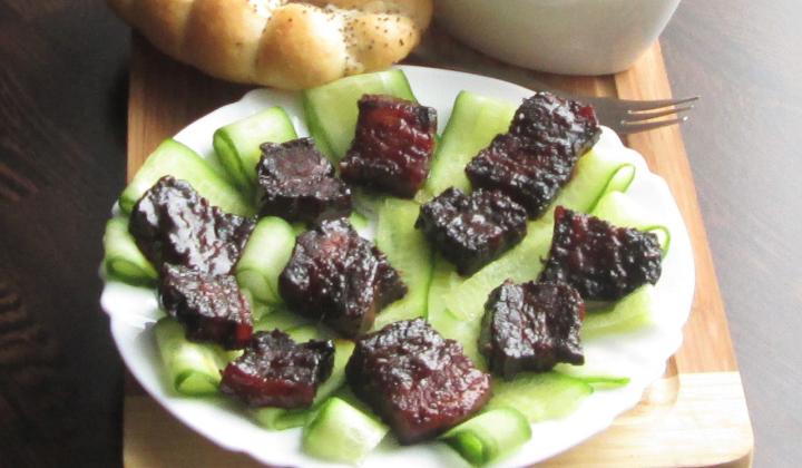 Jak připravit špízy z dýně a tofu | vegetariánský recept Jak připravit špízy z dýně a tofu | vegetariánský recept