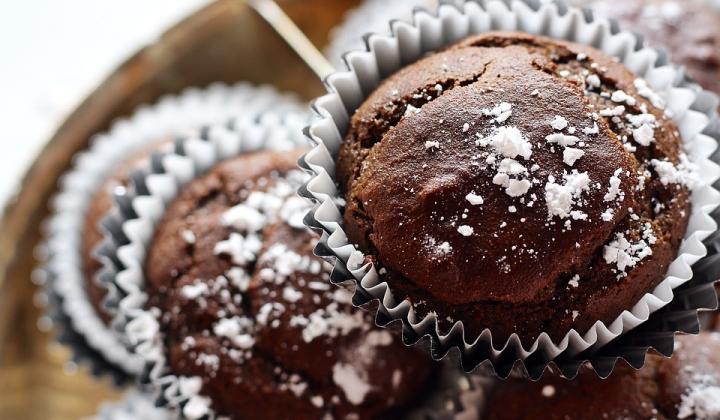 Jak upéct jablečné muffiny s kávovou polevou | recept Jak upéct jablečné muffiny s kávovou polevou | recept