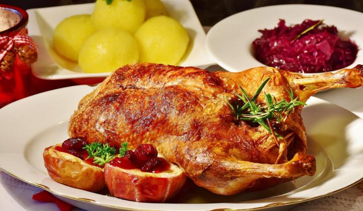 Jak upéct kachnu – kachna pečená na kmínu | recept Jak upéct kachnu – kachna pečená na kmínu | recept