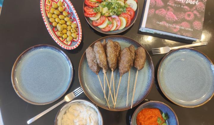 kebab z mletého hovězího masa | kebab z mletého hovězího masa |