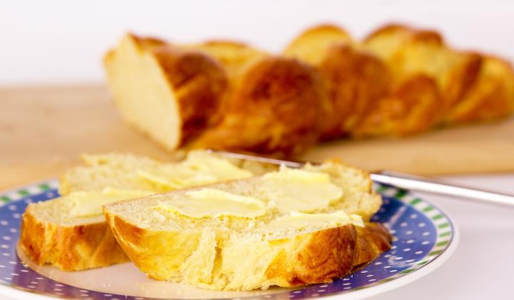 Jak udělat vánočku z tvarohového těsta bez kynutí | recept Jak udělat vánočku z tvarohového těsta bez kynutí | recept