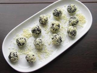 Jak na lanýžové kuličky Oreo | recept na vánoční cukroví Jak na lanýžové kuličky Oreo | recept na vánoční cukroví