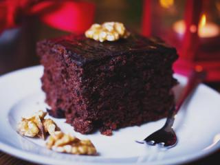 Jak upéct čokoládový koláč s červenou řepou | recept