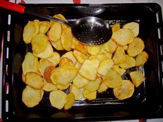 Jak si upéct brambory s česnekem | recept Jak si upéct brambory s česnekem | recept