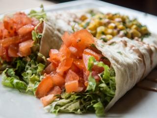 Jak udělat pikantní kuřecí burritos | recept Jak udělat pikantní kuřecí burritos | recept