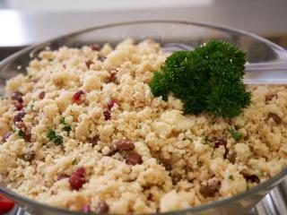 Jak udělat kuskus s fazolkami a jehněčím masem | recept Jak udělat kuskus s fazolkami a jehněčím masem | recept