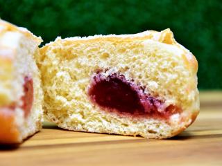 Jak připravit masopustní šišky plněné povidly | recept