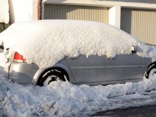 Jak otevřít zamrzlé dveře automobilu Jak otevřít zamrzlé dveře automobilu
