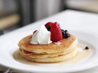 Jak připravit zdravou omeletu z banánu | recept
