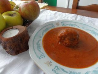 Jak uvařit masové koule v rajské omáčce | recept Jak uvařit masové koule v rajské omáčce | recept