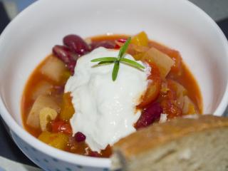 Jak připravit chilli s dýní a patizonem | recept Jak připravit chilli s dýní a patizonem | recept