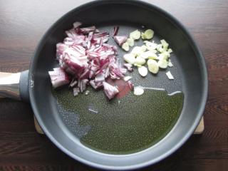 Jak na lahodnou chuťovku s čabajkou do skla | recept Jak na lahodnou chuťovku s čabajkou do skla | recept
