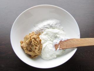 Jak upéct famózní banánový koláč s burákovo-tvarohovým krémem | recept Jak upéct famózní banánový koláč s burákovo-tvarohovým krémem | recept