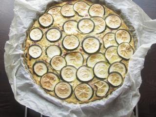 Jak upéct cuketovou tortillu s ricottou | recept na vláčný bezlepkový koláč