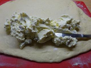 Jak upéct kynuté šneky s tvarohem | recept bez cukru Jak upéct kynuté šneky s tvarohem | recept bez cukru