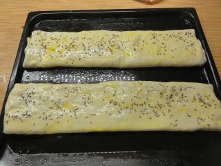 Jak upéct závin z listového těsta s liškami | recept s houbami Jak upéct závin z listového těsta s liškami | recept s houbami
