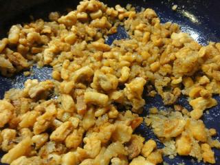 Jak uvařit bramborové knedlíky se škvarkovou náplní | recept Jak uvařit bramborové knedlíky se škvarkovou náplní | recept