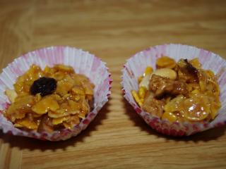 Jak připravit nepečené hromádky z kukuřičných lupínků | recept Jak připravit nepečené hromádky z kukuřičných lupínků | recept