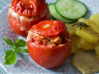 Jak na zapečená rajčata s čirokem | recept Jak na zapečená rajčata s čirokem | recept