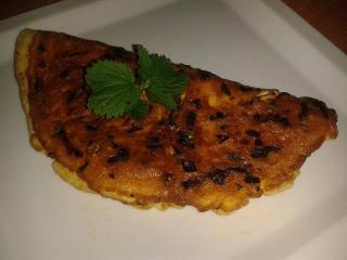 Jak udělat jarní omeletu s kopřivami a parmazánem | recept Jak udělat jarní omeletu s kopřivami a parmazánem | recept