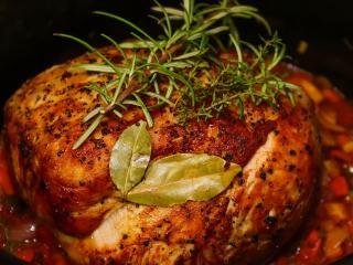 Jak udělat vepřové na šalvěji | recept na pečeni Jak udělat vepřové na šalvěji | recept na pečeni